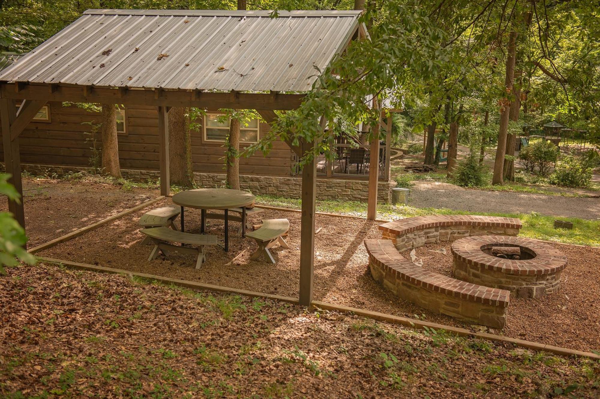 Jake Cabin Luxury Hot Tub Cabin Near Downtown Chattanooga Bagian luar foto